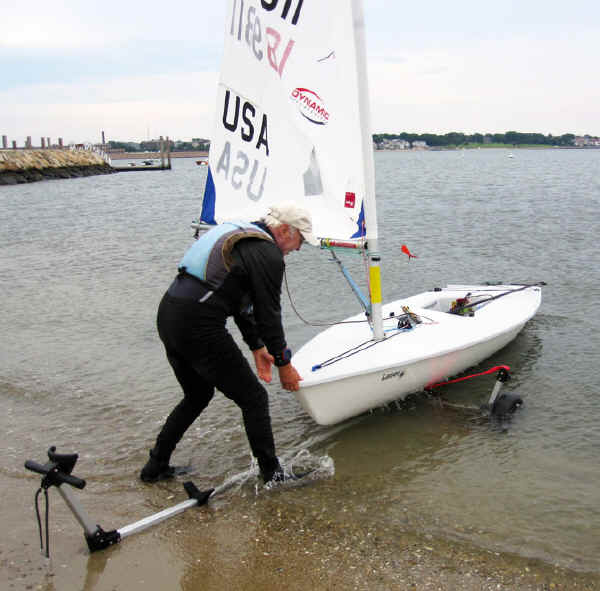 Dynamic Boat Launching Dolly